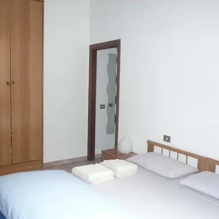 Apartamento Cellini 19 *