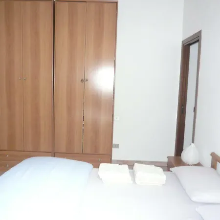 Apartamento Cellini 19 *